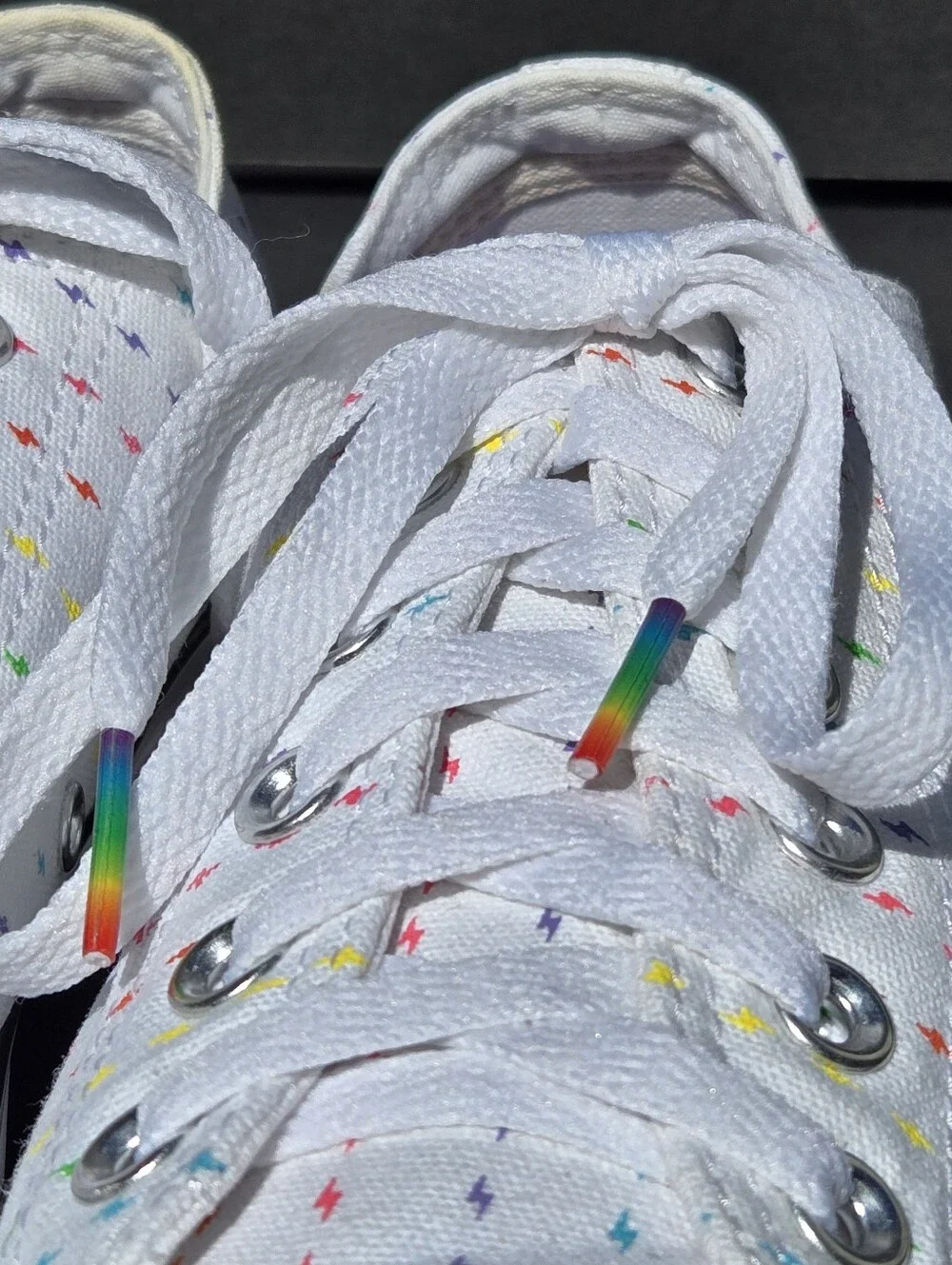 Converse used excellent